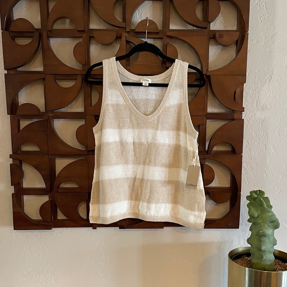 NWT UpWest (from Express) Sweater Tank Size M